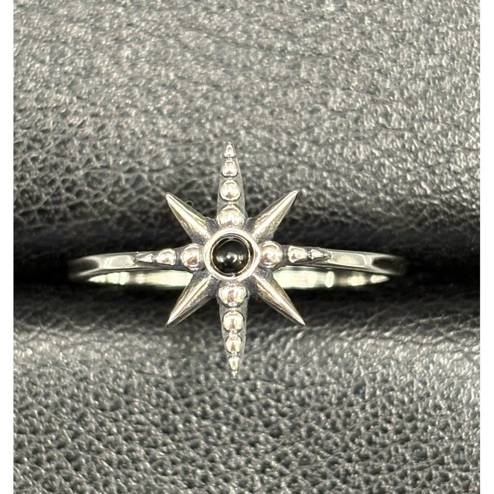 New Condition Sterling Silver Onyx North Star Ring Size 7 J25